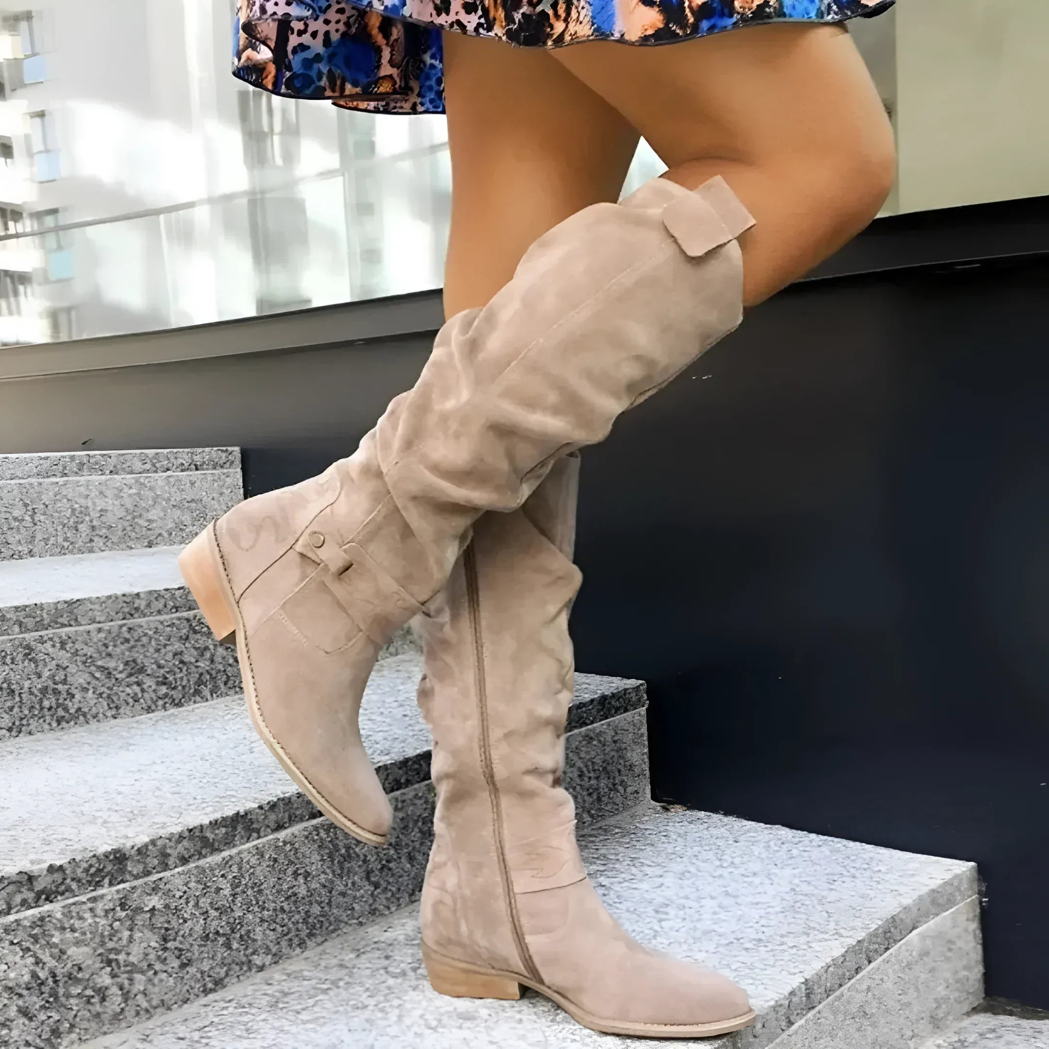 LuxuraWalk™ | Elegant boots for every occasion