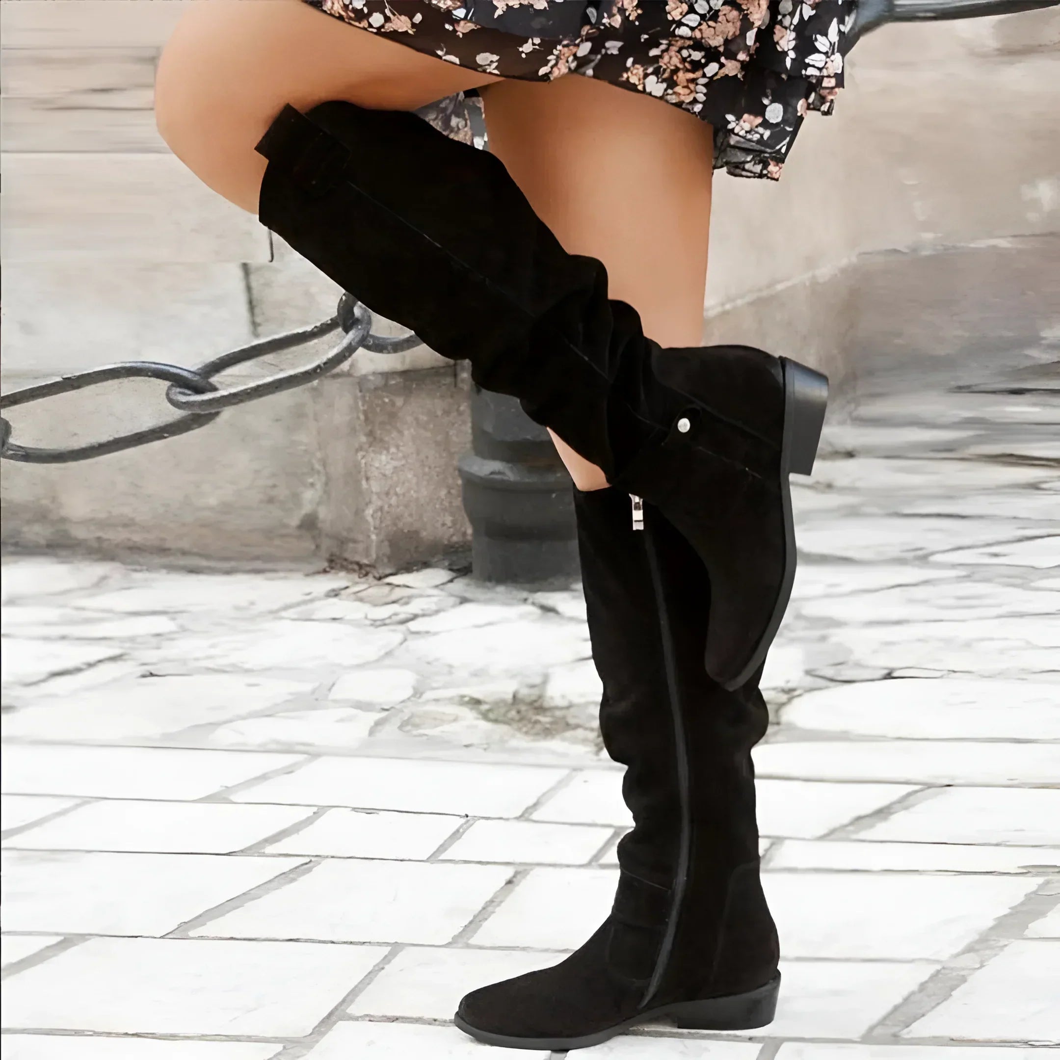 LuxuraWalk™ | Elegant boots for every occasion