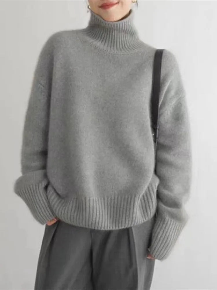 Wooluxe™ | The Sweater for Timeless Elegance